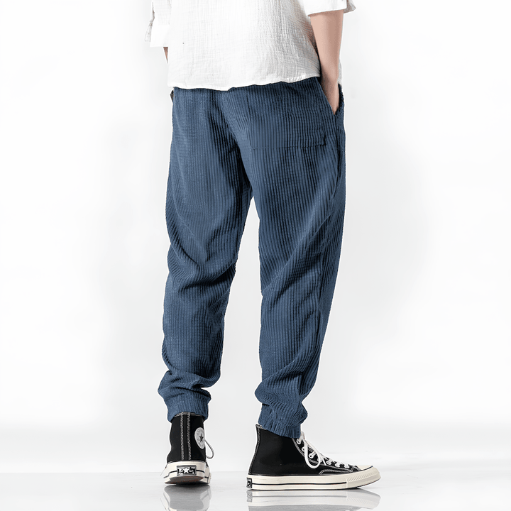 David | Pantalones Texturizados y Cómodos